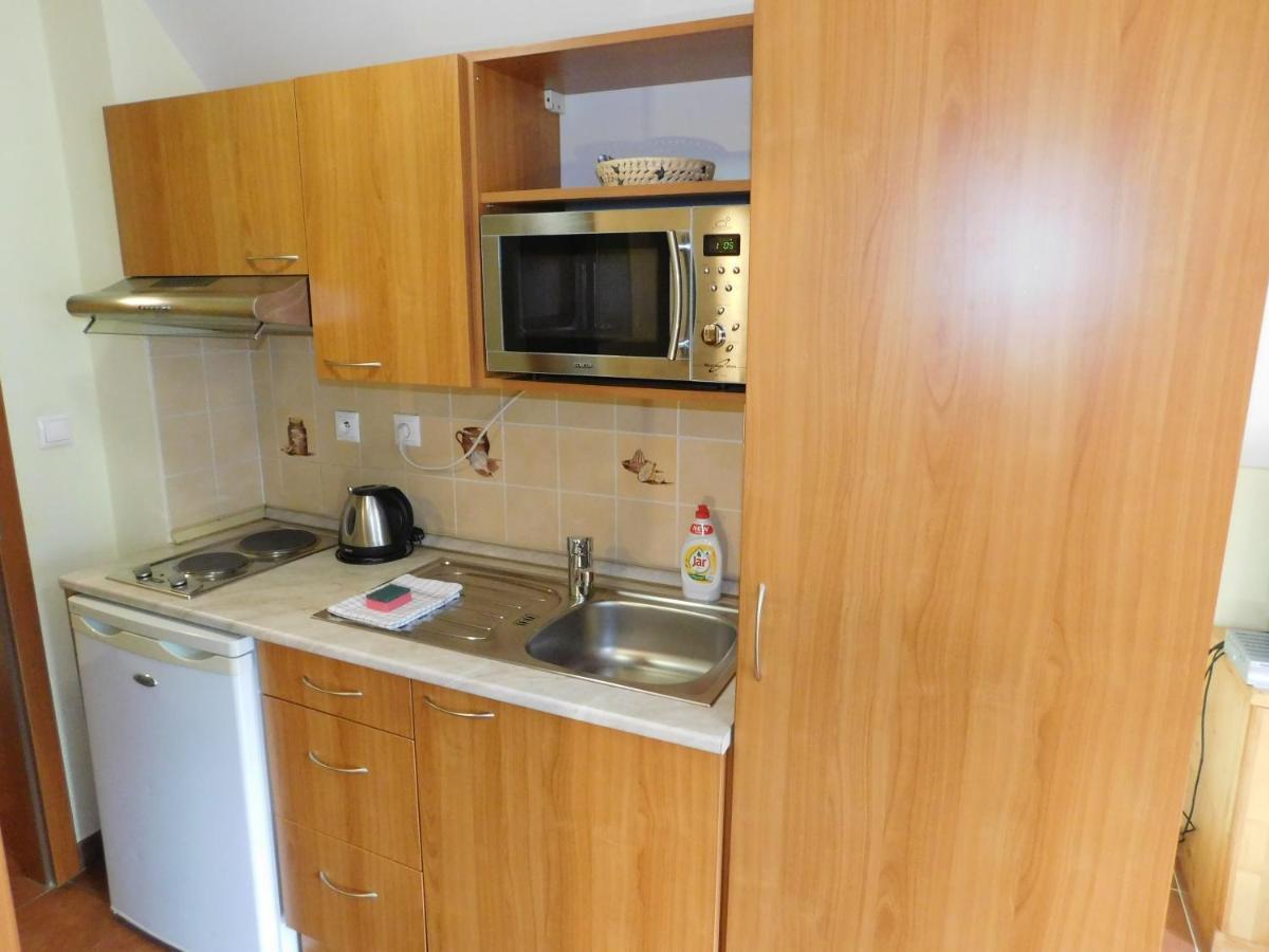 Eden Apartment